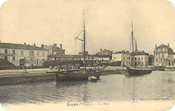 Création de la distillerie par Henri‑Aimé Vrignaud à Luçon, alors port de commerce dynamique.